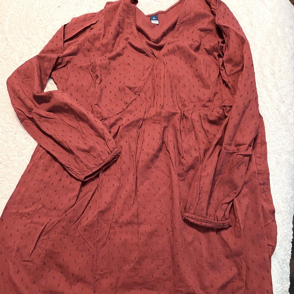 Woman’s Old Navy dress size XL tall. Brand new with tags.